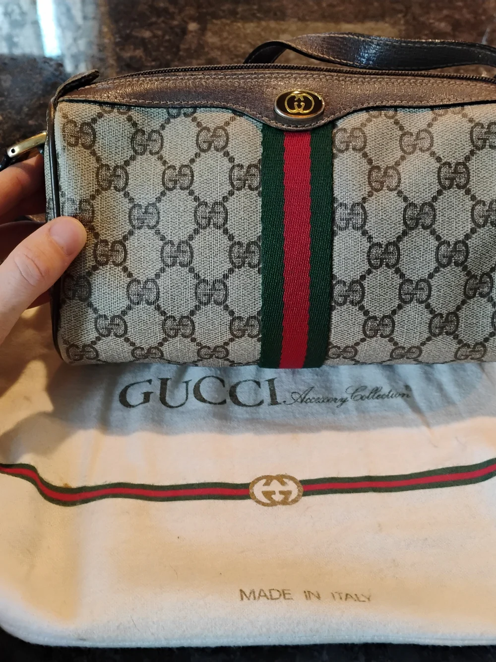 Vintage Gucci Sherry Line  89 02 018 OBO